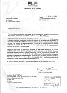 réponse du ministre de la Défense au maire de Saint Martin de Crau 19 août 2014